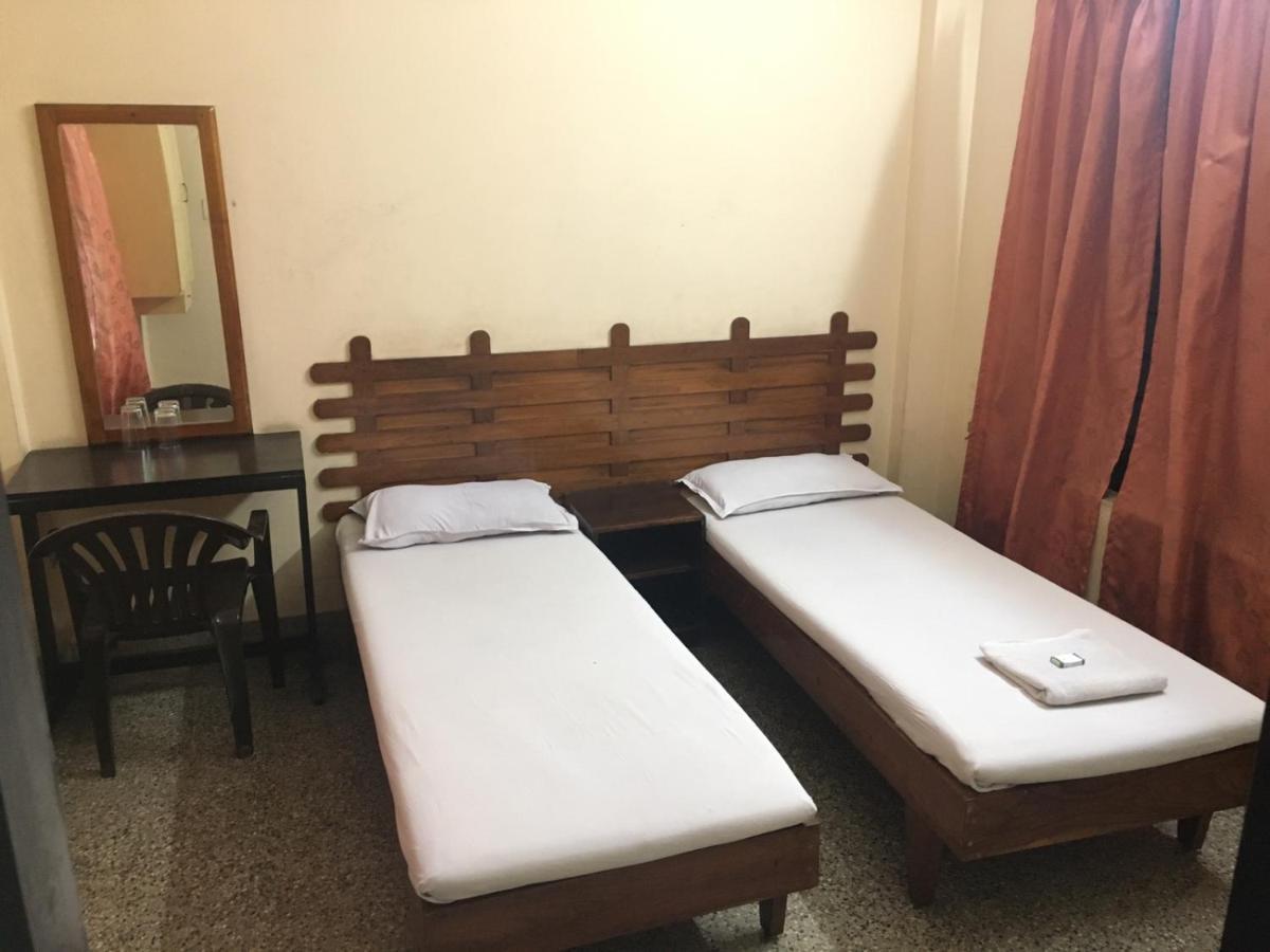 Nellimoottil Guest House Kottayam Kamer foto